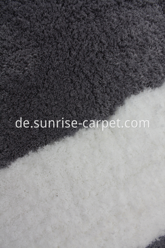 Microfiber Rug with Design Grey and white color